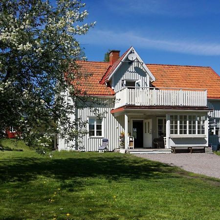 Villa Weidling B&B Fengersfors Exterior foto